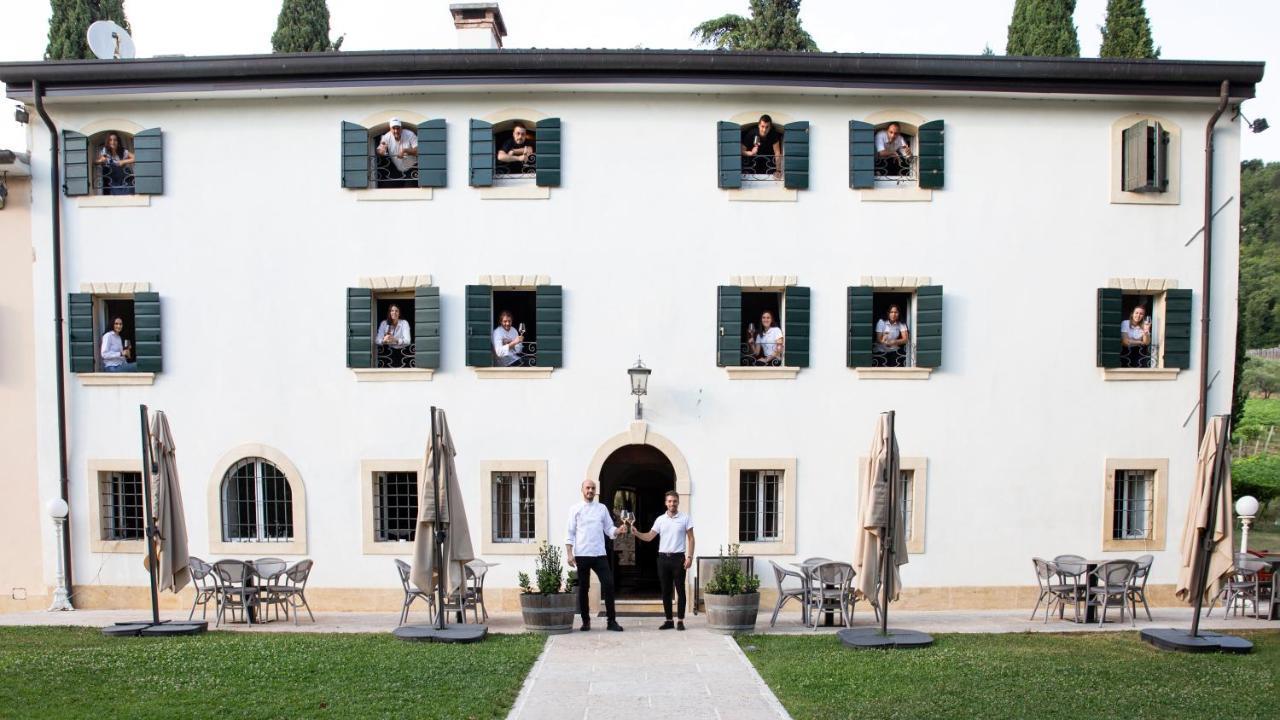 Вилла Massimago Wine Relais Mezzane di Sotto Экстерьер фото