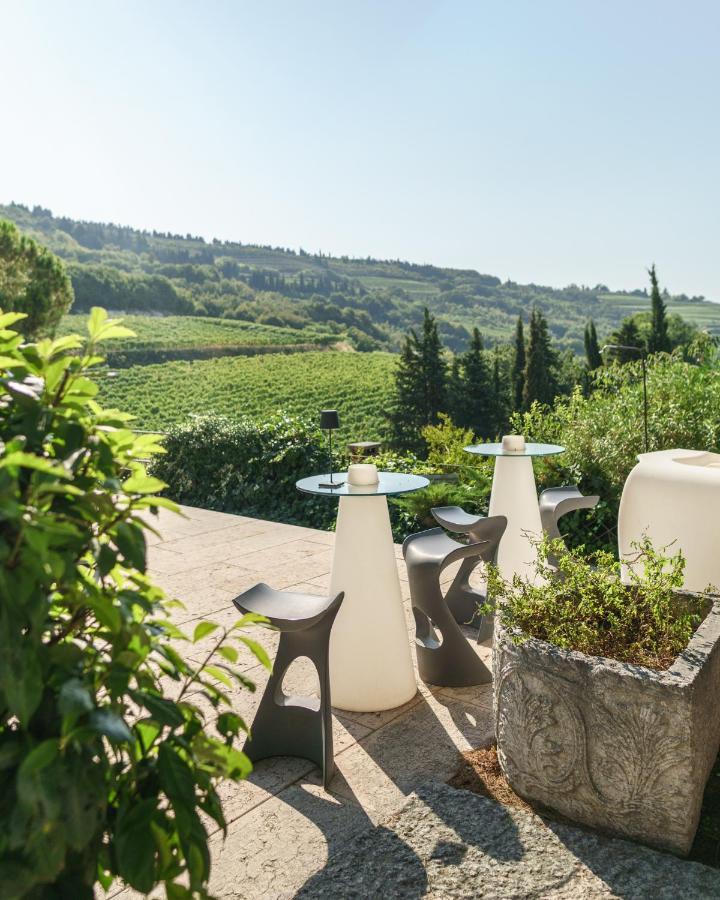 Вилла Massimago Wine Relais Mezzane di Sotto Экстерьер фото