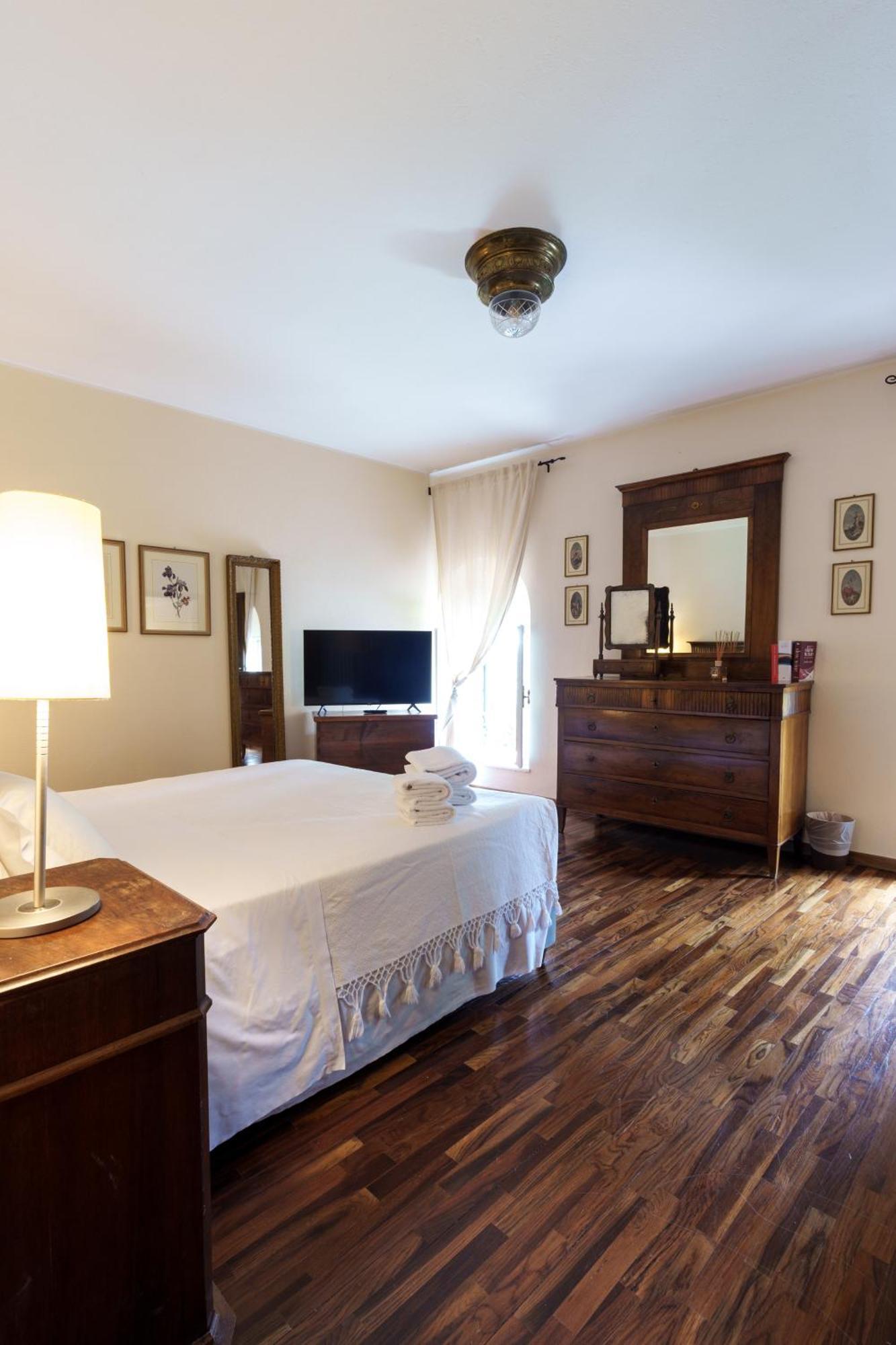 Вилла Massimago Wine Relais Mezzane di Sotto Экстерьер фото