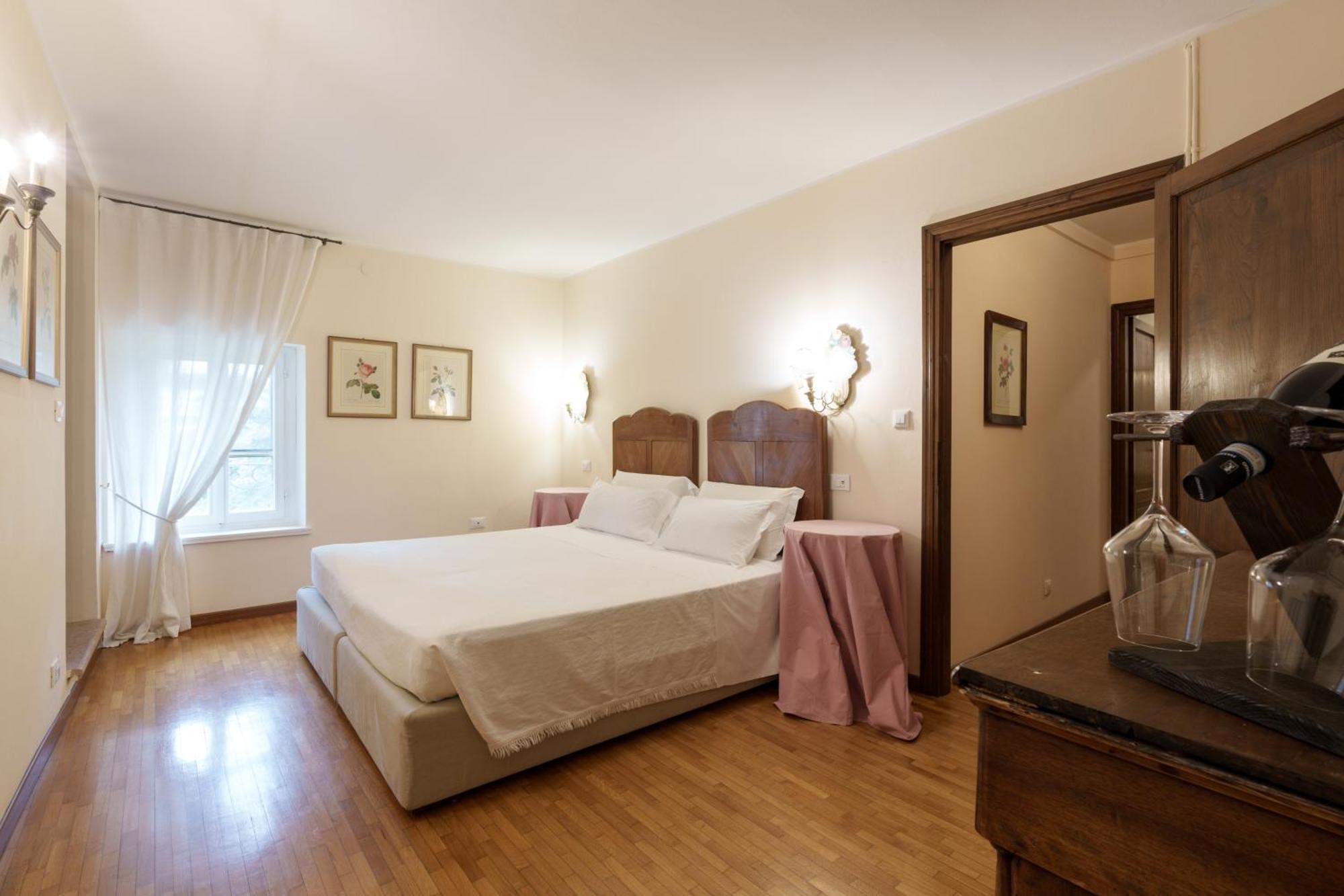 Вилла Massimago Wine Relais Mezzane di Sotto Экстерьер фото