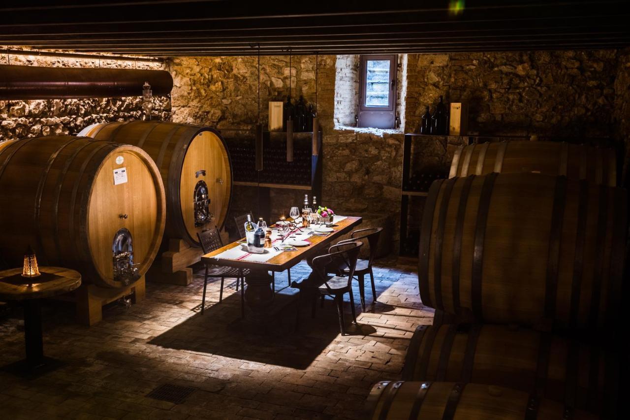 Вилла Massimago Wine Relais Mezzane di Sotto Экстерьер фото